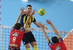 Fenerbahçe: 0 - Sir Colussi Sicoma: 3