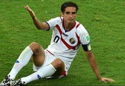 Tek seçenek Bryan Ruiz