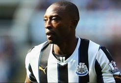 Shola Ameobi imzayı attı