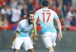 Arda Turan'dan Burak Yılmaz'a: Şaka yapmıyorum