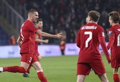 A Milli Futbol Takımı, Karadağ'a gitti