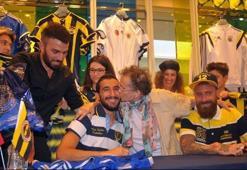 İzdihamın adı Fenerbahçe