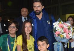 Fenerbahçe kafilesi Akhisarspor maçı için Manisa'ya gitti