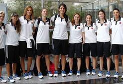 Periler gitti, Devler geliyor