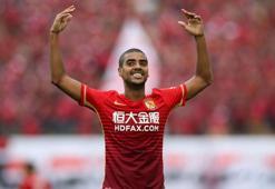 Galatasaray aradığı forveti buldu! Alan bombası!