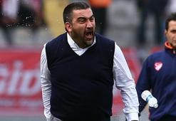 Büyük iddia: Ümit Özat taraftara saldırdı!