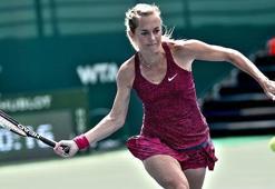 Klara Koukalova çeyrek finalde