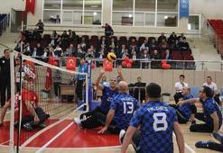Oturarak Voleybol Metin Türker Türkiye Kupası başladı
