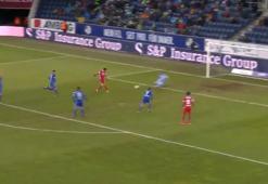 Salih Uçan'dan müthiş ver-kaç ve şık gol!