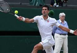 Djokovic farkı açıyor