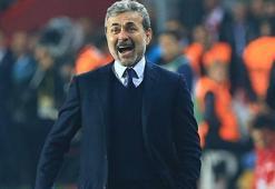 Aykut Kocaman, Van Persie'yi tamamen sildi!