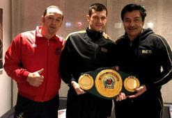 EC BOXİNG'in sporcusu Fransa'da ringe çıkıyor