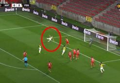 İşte Berisha'nın muhteşem vole golü! (VİDEO) Antwerp - Fenerbahçe
