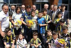 Fenerbahçe'nin yıldızlarından örnek davranış