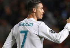 Cristiano Ronaldo'yu sevmeyenler bunları da okusun!
