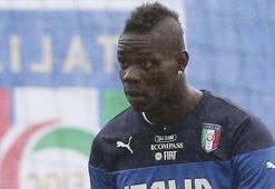 Balotelli nişanlanıyor