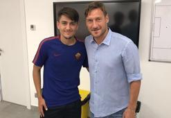 Cengiz Ünder: Totti bana 'sana inanıyorum, aksi takdirde burada olmazdın' dedi