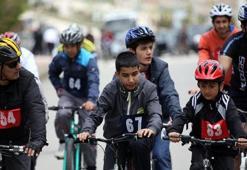 Bin Bisiklet Bin Pedal Halk Bisiklet Yarışı