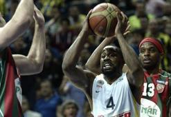 Fenerbahçe Ülker finale çok yakın: 94-83
