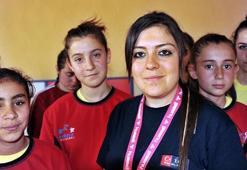 Ata sporu güreşe Tokatlı kızlardan ilgi