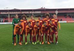 Günün ilk derbisi Galatasaray'ın