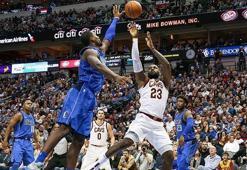 Cavaliers, Mavericks'i deplasmanda geçti