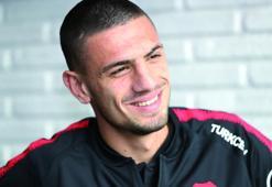 Merih Demiral kimdir? Genç yıldız adayı bilinmeyenleri anlattı.