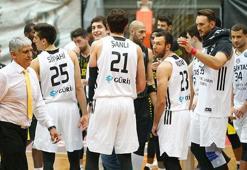 Beşiktaş Sompo Japan Avrupa'da lider