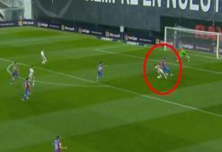 Eski Galatasaraylı Falcao'dan bir gol de Barcelona'ya!