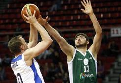 Anadolu Efes fark attı: 77-57