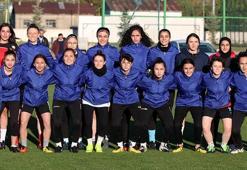 Gazi Lisesi Spor, yeni sezona şampiyonluk parolasıyla hazırlanıyor