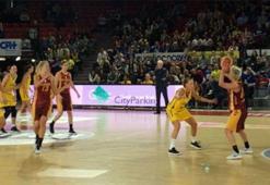 Castors Braine: 71 - Galatasaray: 72