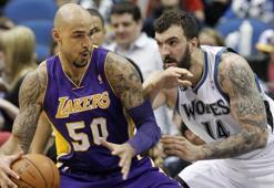 Lakers'ı kurtlar kaptı!