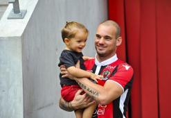 Junior Sneijder coştu!