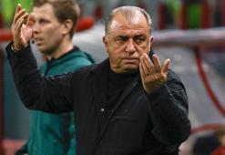 Son dakika! Galatasaray'da 2 ayrılık! Fatih Terim o isimlerin üstünü çizdi