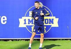‘En zor kararımız Van Persie'yi göndermekti'