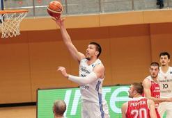 İstanbul Büyükşehir Belediyespor: 81 - Lukoil Academic: 69