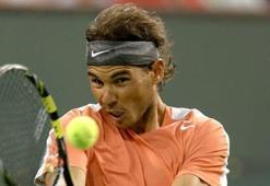 Dolgopolov Nadal'dan rövanşı aldı