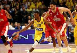 Maccabi Fox Tel Aviv: 68 - Olympiacos: 69