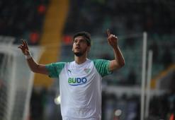 Bursaspor'un yeni golcüsü Umut Nayir
