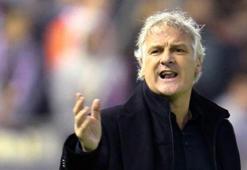 Feyenoord, Rutten ile anlaştı