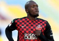 Moussa Sow'dan şık gol!