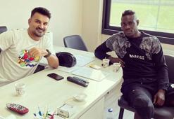 Balotelli'den Menemenspor'a ziyaret