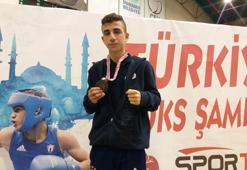 54 kiloda Tolga Kaya, tur biletini kaptı