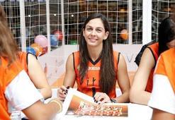 Güldeniz Önal: Neriman Özsoy ile plaj voleybolu oynama projemiz var
