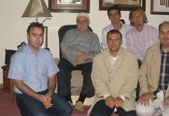 Eski futbolcular FETÖ elebaşı Gülen ile aynı karede