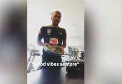 Dani Alves'in tef performansı...