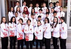 Tekvando'nun yıldızları sahne alıyor