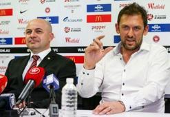 Karabükspor'un yeni hocası Tony Popovic yarın Karabük'te
