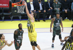(ÖZET) Fenerbahçe Beko - UNICS Kazan maç sonucu: 80-41
